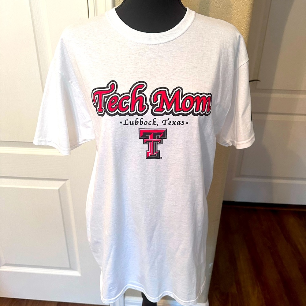 Red Raider Outfitters Texas Tech Mom Ted Shirt NWOT